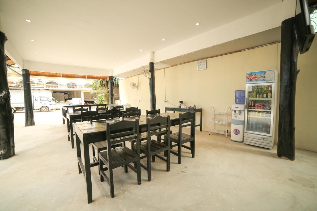 Maylay Guesthouse Vang Vieng Exterior photo