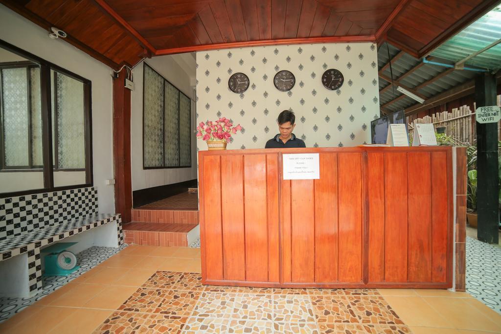 Maylay Guesthouse Vang Vieng Exterior photo