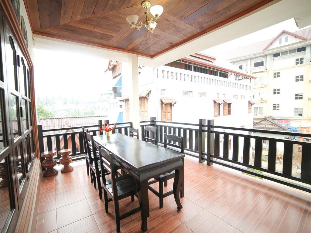 Maylay Guesthouse Vang Vieng Exterior photo