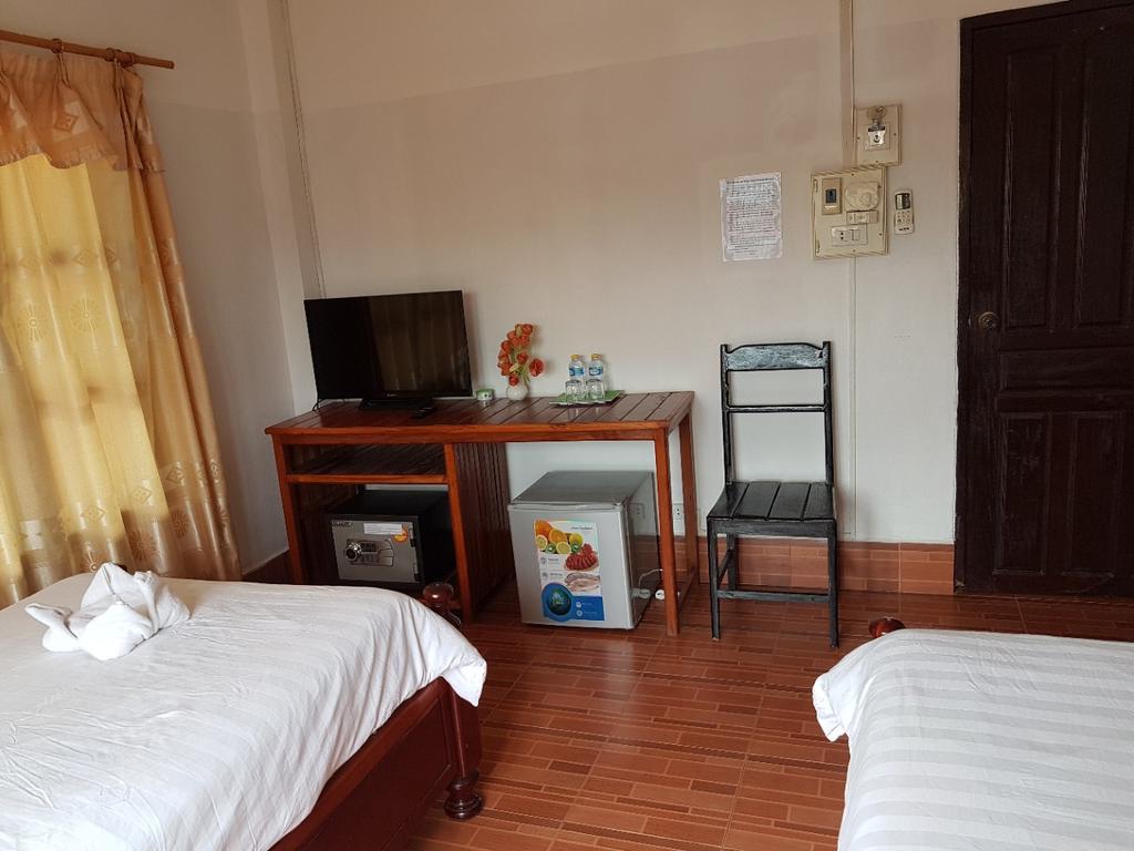 Maylay Guesthouse Vang Vieng Exterior photo