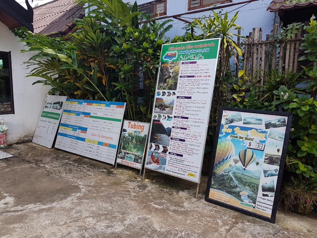 Maylay Guesthouse Vang Vieng Exterior photo